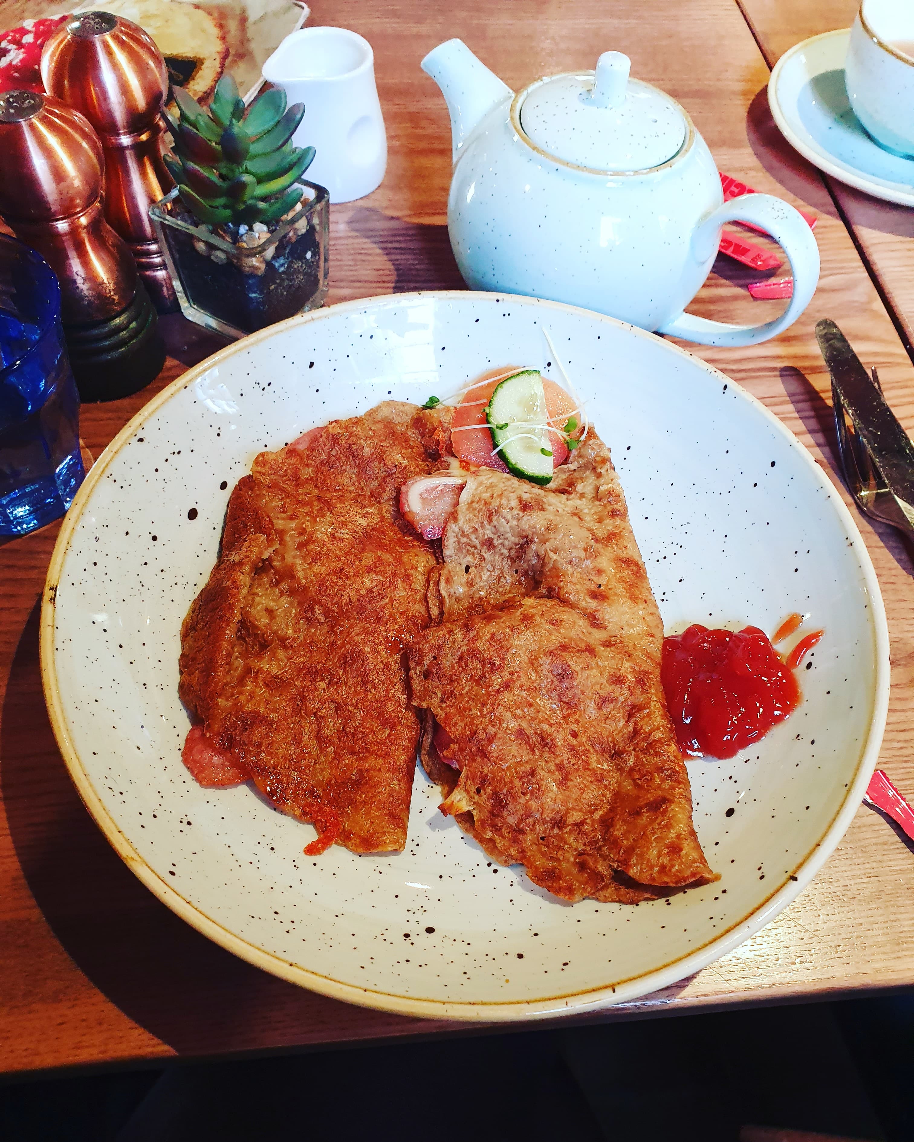 north staffordshire oatcakes at hetty's tea shop