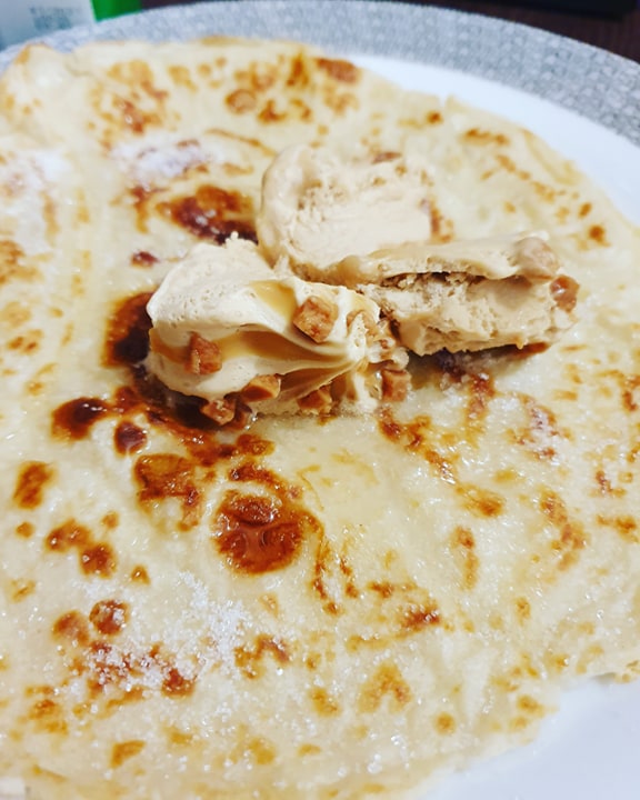 pancakes with ice cream